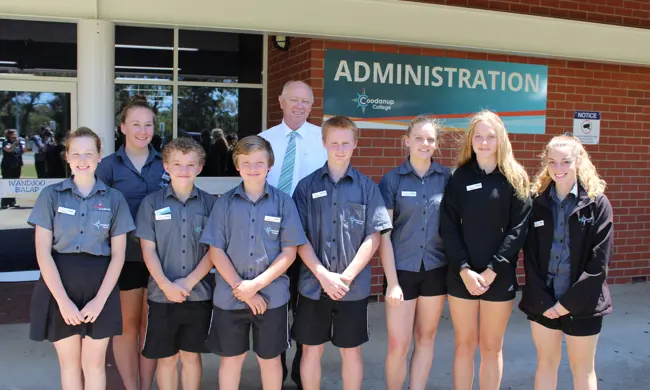 Photo Image Commissioner Colin Pettit ~Coodanup Community College Students Mandurah Regional Visit 31 October 2017