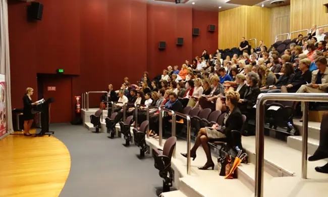 Commissioner Scott Presenting At The State Library WA
